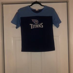 Boys Medium Franklin Tn Titans jersey